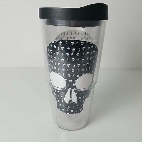 Tervis Other - TERVIS Tumbler Skulls Lightning Black White 24oz Insulated Cup Glass w/ Lid USA